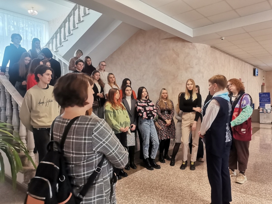 Клуб молодой семьи провёл диалог о семейных ценностях со студентами